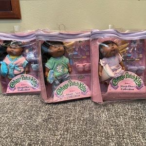 Cabbage Patch Sleepover mini dolls